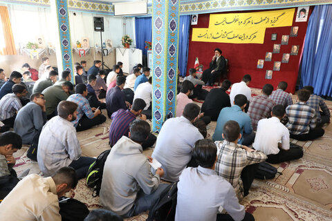 تصاویر/ آغاز سال تحصیلی با حضور نماینده ولی‌فقیه در چهارمحال و بختیاری