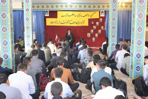 تصاویر/ آغاز سال تحصیلی با حضور نماینده ولی‌فقیه در چهارمحال و بختیاری