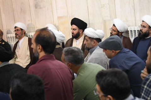 تصاویر|دیدار مداحان و مبلغان هیات مذهبی استان اصفهان با امام جمعه