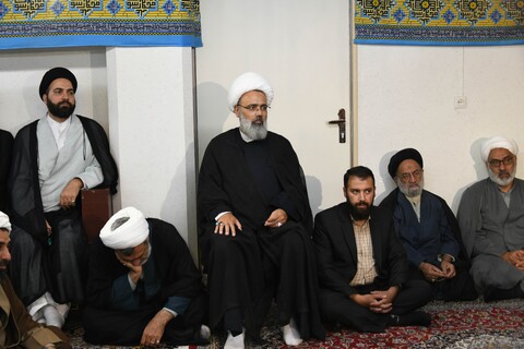 تصاویر|دیدار مداحان و مبلغان هیات مذهبی استان اصفهان با امام جمعه