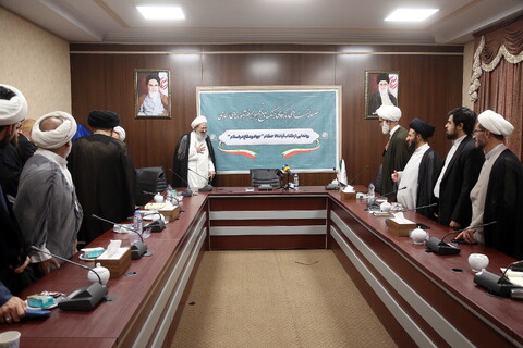 تصاویر/ رونمایی از کتاب آیات و الاحکام جهاد و دفاع در اسلام