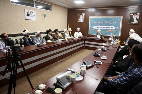 تصاویر/ رونمایی از کتاب آیات و الاحکام جهاد و دفاع در اسلام