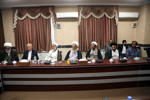 تصاویر/ رونمایی از کتاب آیات و الاحکام جهاد و دفاع در اسلام