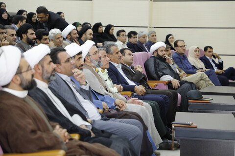 آئین تکریم و معارفه مسئول دفتر نهاد رهبری در دانشگاه یاسوج برگزار شد