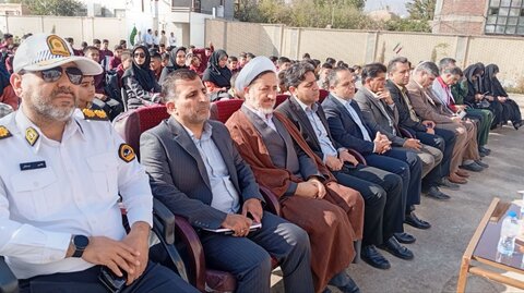 تصاویر/ مراسم نواختن زنگ مهر، ایثار و مقاومت در شهر ماهان