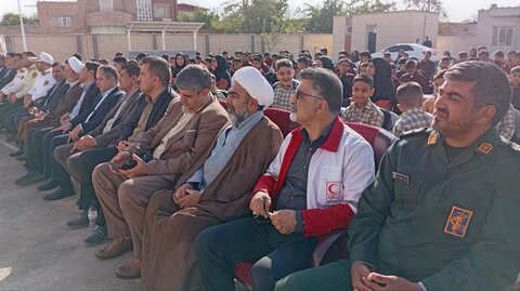 تصاویر/ مراسم نواختن زنگ مهر، ایثار و مقاومت در شهر ماهان