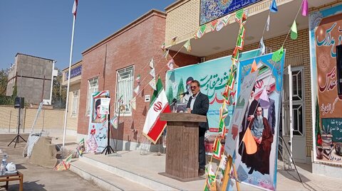 تصاویر/ مراسم نواختن زنگ مهر، ایثار و مقاومت در شهر ماهان