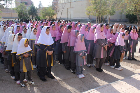 تصاویر/ نواختن زنگ مهر و آغاز سال تحصیلی در دبستان یاس نبوی شهر جوپار