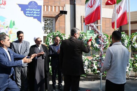 تصاویر/ مراسم آغاز سال جدید تحصیلی 1404_1405 و‌ نواختن زنگ مهر و مقاومت در خوی