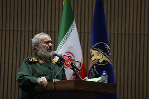 تصاویر /  آیین تکریم و معارفه فرمانده سپاه انصارالحسین(ع) همدان