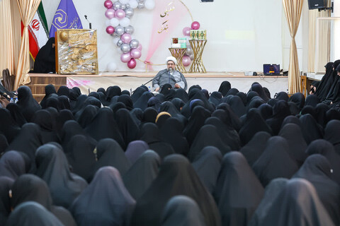 تصاویر | آغاز سال تحصیلی حوزه علمیه خواهران استان آذربایجان شرقی