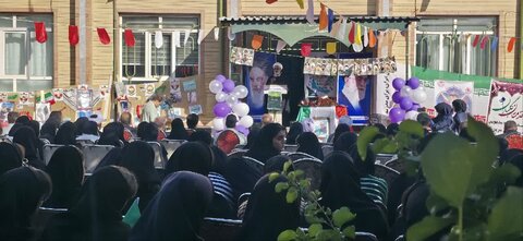 تصاویر/ زنگ آغاز سال تحصیلی جدید و گرامیداشت هفته دفاع مقدس در مدارس شاهین دژ