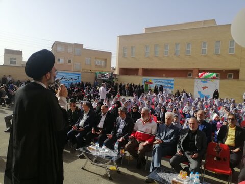 تصاویر/ آیین بازگشایی مدارس در کاشان