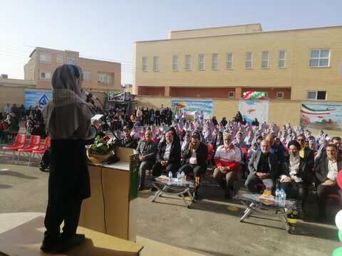 تصاویر/ آیین بازگشایی مدارس در کاشان