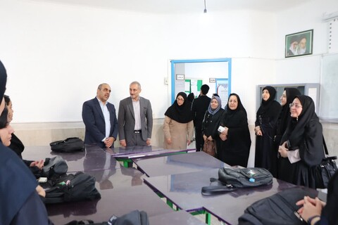 تصاویر/ آیین آغاز سال تحصیلی جدید در هنرستان سعدالدین شهر مهدی‌شهر