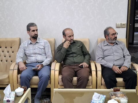 تصاویر/ دیدار مدیران کانون های فرهنگی با نماینده ولی‌فقیه در کاشان