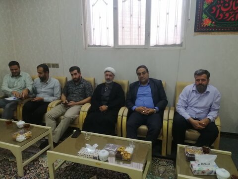 تصاویر/ دیدار مدیران کانون های فرهنگی با نماینده ولی‌فقیه در کاشان