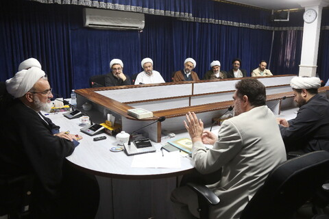 تصاویر/ نشست شورای علمی کنگره امناءالرسل