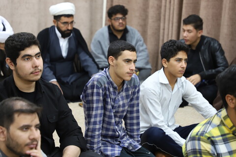 تصاویر/آیین گرامیداشت هفته دفاع مقدس و آغاز سال تحصیلی جدید در حوزه علمیه خاتم الانبیاء سنندج