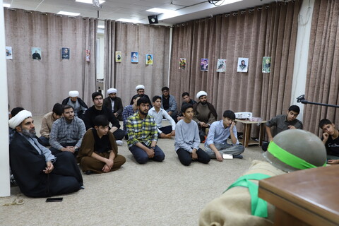 تصاویر/آیین گرامیداشت هفته دفاع مقدس و آغاز سال تحصیلی جدید در حوزه علمیه خاتم الانبیاء سنندج