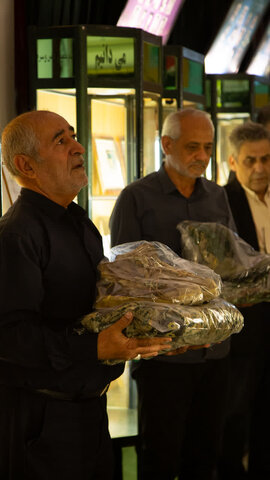 تصاویر/ حضور خانواده شهدا آران وبیدگل درگنجینه شهدای دفاع مقدس هلال بن علی (ع)