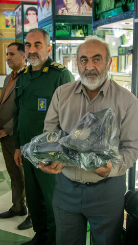 تصاویر/ حضور خانواده شهدا آران وبیدگل درگنجینه شهدای دفاع مقدس هلال بن علی (ع)