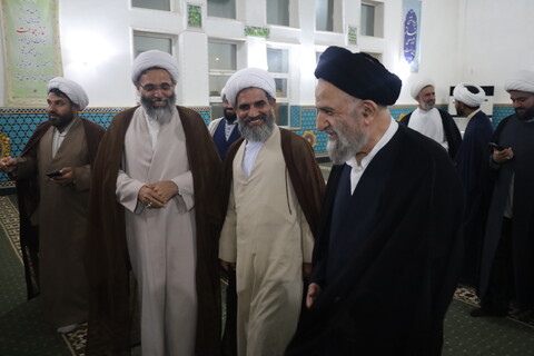 تصاویر/ استقبال از آیت‌الله غروی در فرودگاه بین‌المللی قشم