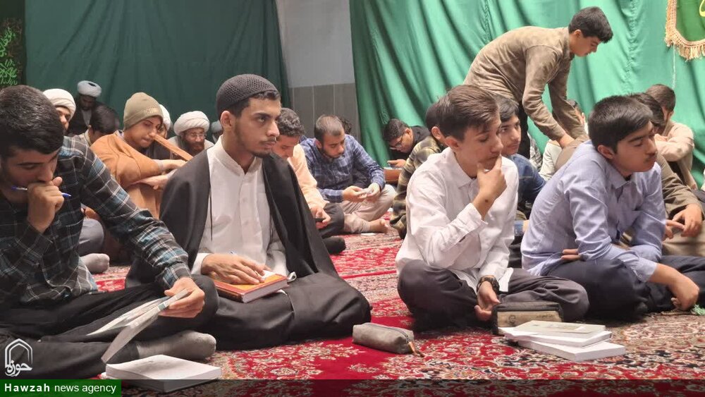 برگزاری جلسه معاون تهذیب حوزه علمیه اصفهان در مدرسه علمیه جده بزرگ