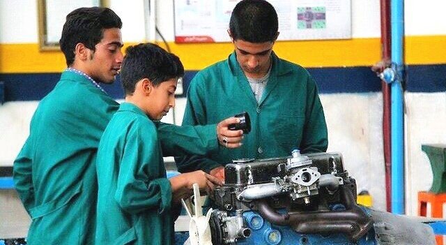 چرا نوجوانان انگیزه‌شان را در انجام کارها زود از دست می‌دهند؟