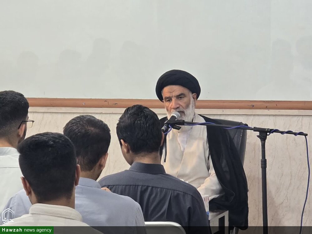 درس اخلاق مدرسه علمیه امام علی بن ابیطالب(ع) شهرستان اهواز