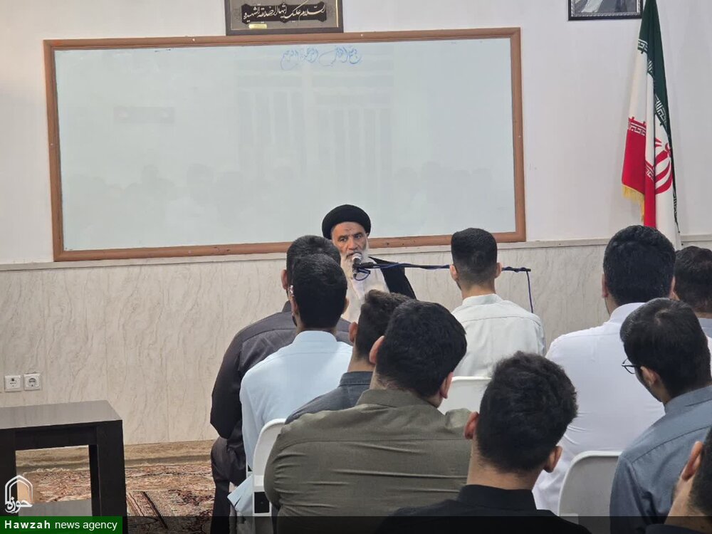 درس اخلاق مدرسه علمیه امام علی بن ابیطالب(ع) شهرستان اهواز