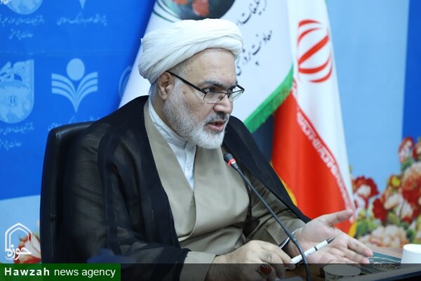 غرب‌گراها می‌گویند تسلیم آمریکا شوید؛ به آنهایی که تسلیم شدند، رحم کردند؟