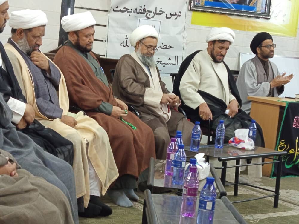 हौज़ा ए इल्मिया; बौद्धिक, वैचारिक और व्यावहारिक महानता का एक उज्ज्वल अध्याय: आयतुल्लाह बाकि़र मुक़द्देसी