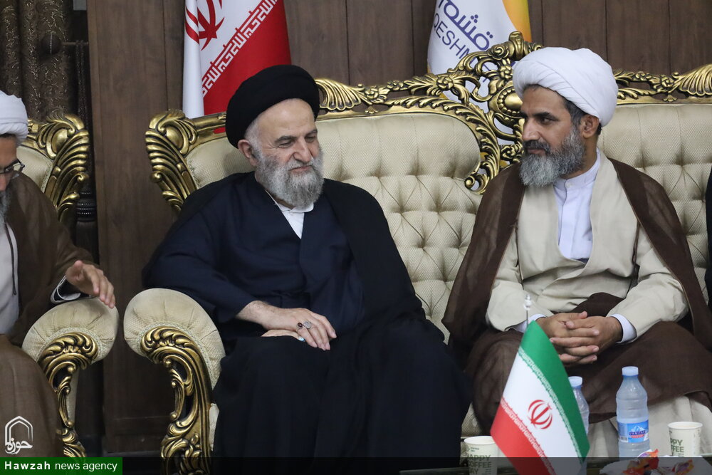 تصاویر/ استقبال از آیت الله غروی در بدو ورود به شهرستان قشم