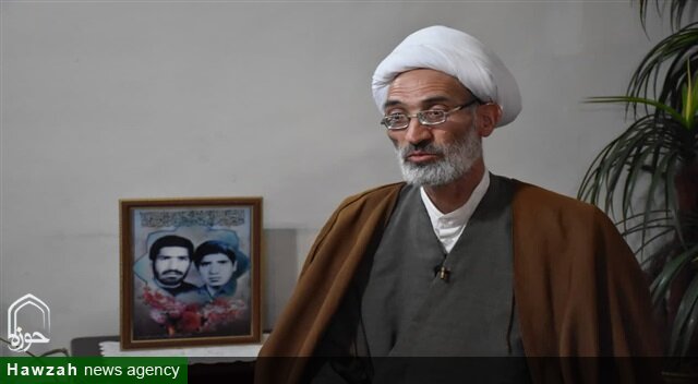 رسالت ما ایستادگی بر خط ولایت و پاسداری از آرمان‌های شهداست