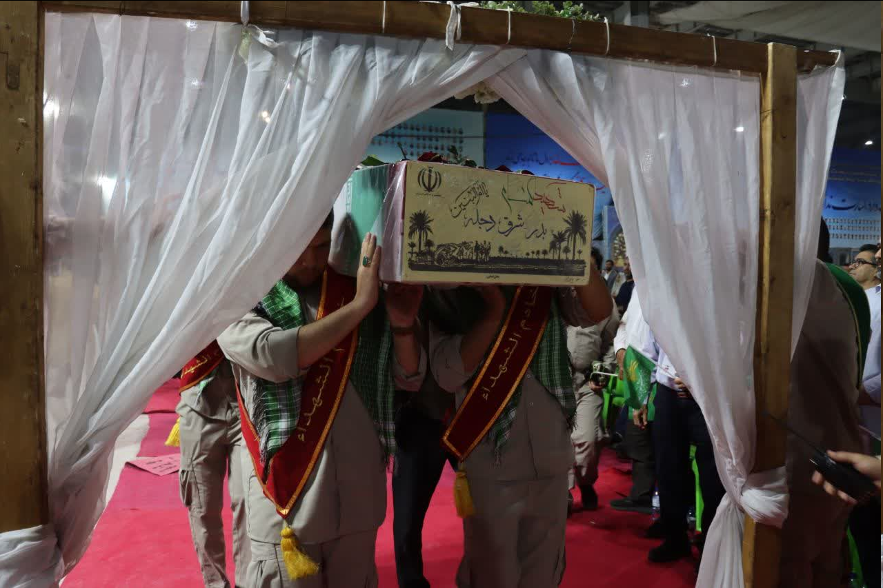 استقبال و تجدید میثاق با شهید گمنام در دومین کنگره سه هزار شهید استان سمنان + عکس