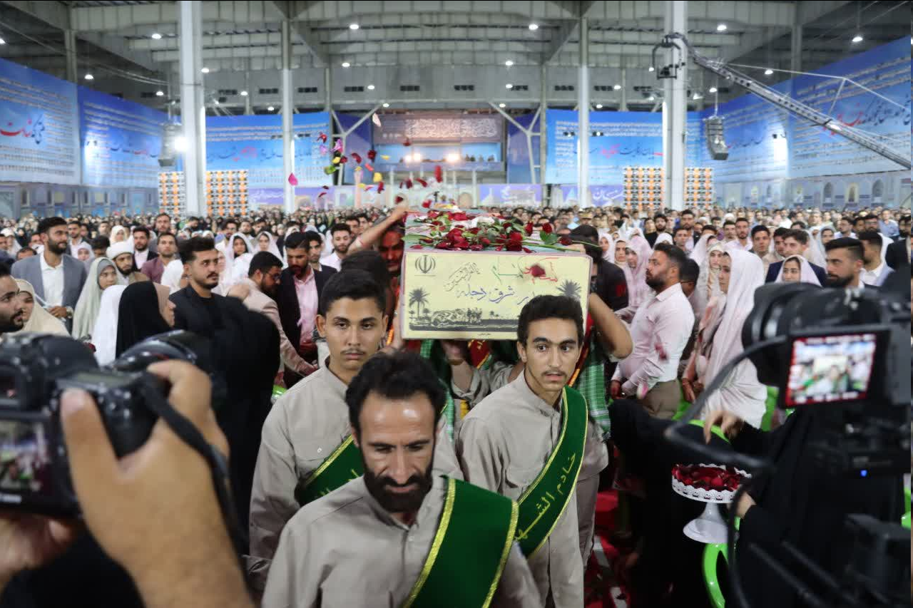 استقبال و تجدید میثاق با شهید گمنام در دومین کنگره سه هزار شهید استان سمنان + عکس