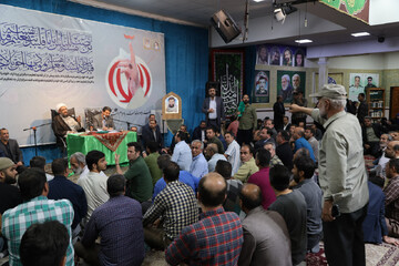 تصاویر / جلسه مطالبه‌گری از مسئولان استان همدان با حضور امام جمعه