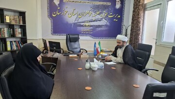 نشست کادر مدرسه علمیه خواهران آبادان با مدیر حوزه‌ علمیه خواهران خوزستان