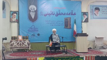 علامه محقق نائینی، نمونه‌ای بی‌نظیر در شاگردپروری، معنویت و دلسوز ایران بود