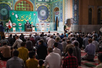 ایستادگی ملت ایران تجربه‌ای موفق از مقاومت در برابر استکبار است