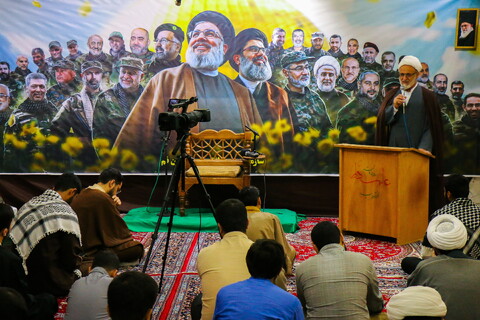 تصاویر/ مراسم بزرگداشت شهدای مقاومت حجج اسلام و المسلمین سید حسن نصر الله، سید هاشم صفی الدین و شیخ نبیل قاووق