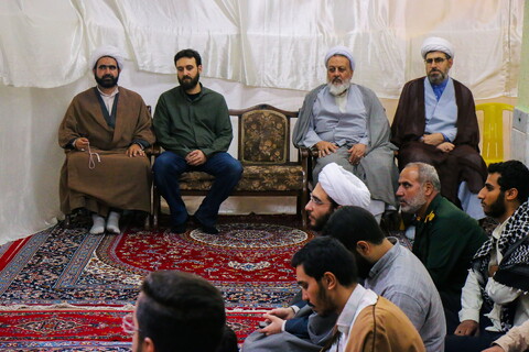 تصاویر/ مراسم بزرگداشت شهدای مقاومت حجج اسلام و المسلمین سید حسن نصر الله، سید هاشم صفی الدین و شیخ نبیل قاووق