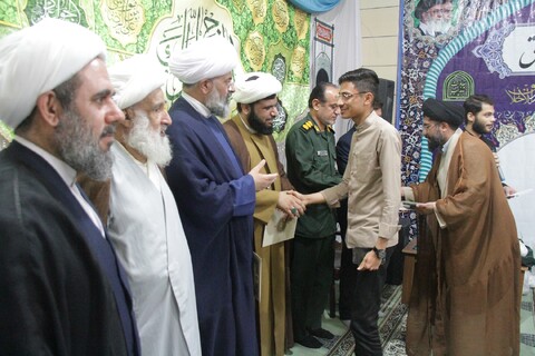 تصاویر/ آیین عباگذاری و تجلیل از طلاب و اساتید موفق مدرسه علمیه خورموج