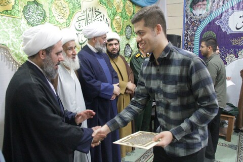 تصاویر/ آیین عباگذاری و تجلیل از طلاب و اساتید موفق مدرسه علمیه خورموج