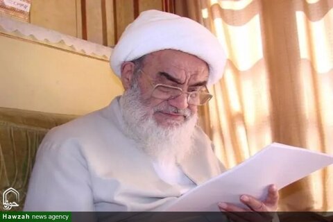 مرحوم محقق نائینی نے میدان سیاست میں عالمانہ کردار ادا کیا: آیت اللہ العظمیٰ مظاہری