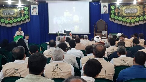 تصاویر/گردهمایی اعضای شبکه خادمیاری رضوی در آران وبیدگل