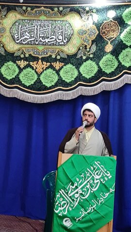 تصاویر/گردهمایی اعضای شبکه خادمیاری رضوی در آران وبیدگل