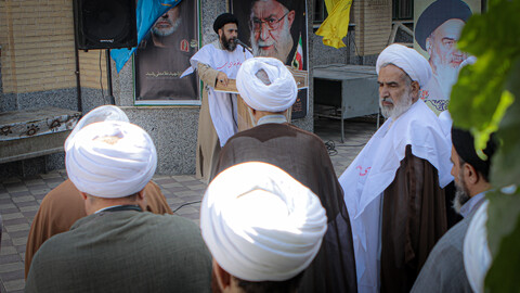 تصاویر/ تجمع طلاب، روحانیون و مردم غیرتمند همدان در حمایت از مواضع و روشنگرانه امام خامنه ای