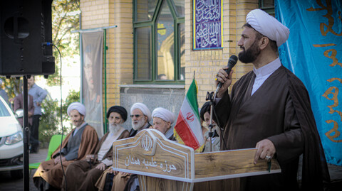 تصاویر/ تجمع طلاب، روحانیون و مردم غیرتمند همدان در حمایت از مواضع و روشنگرانه امام خامنه ای